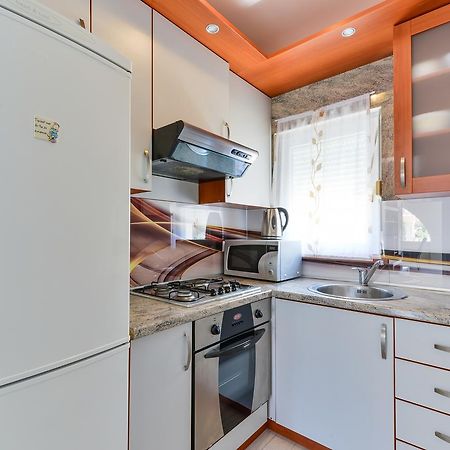 Apartments Lucica Vir Kültér fotó
