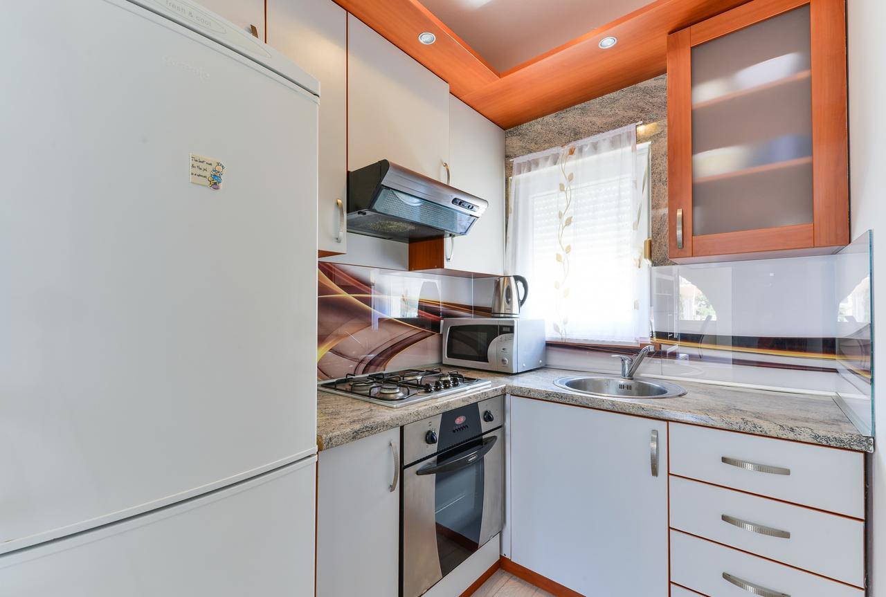 Apartments Lucica Vir Kültér fotó